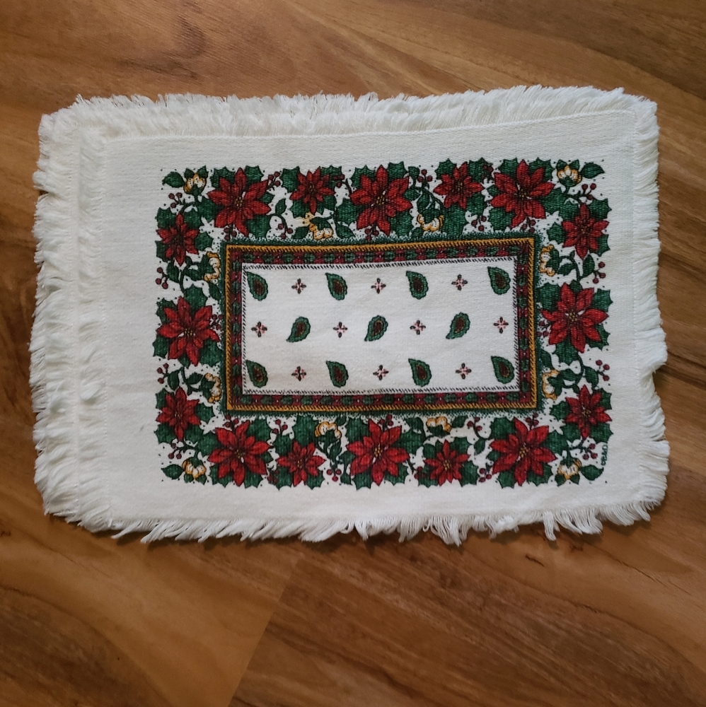 Christmas Poinsettia Place Mats (4)